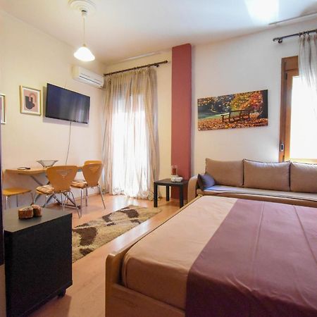 Center Studios Kavala Pokoj fotografie